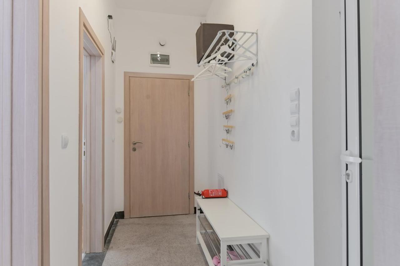 Bright Apartment In The Heart Of The City By Flat Mаnager Sofia Eksteriør billede